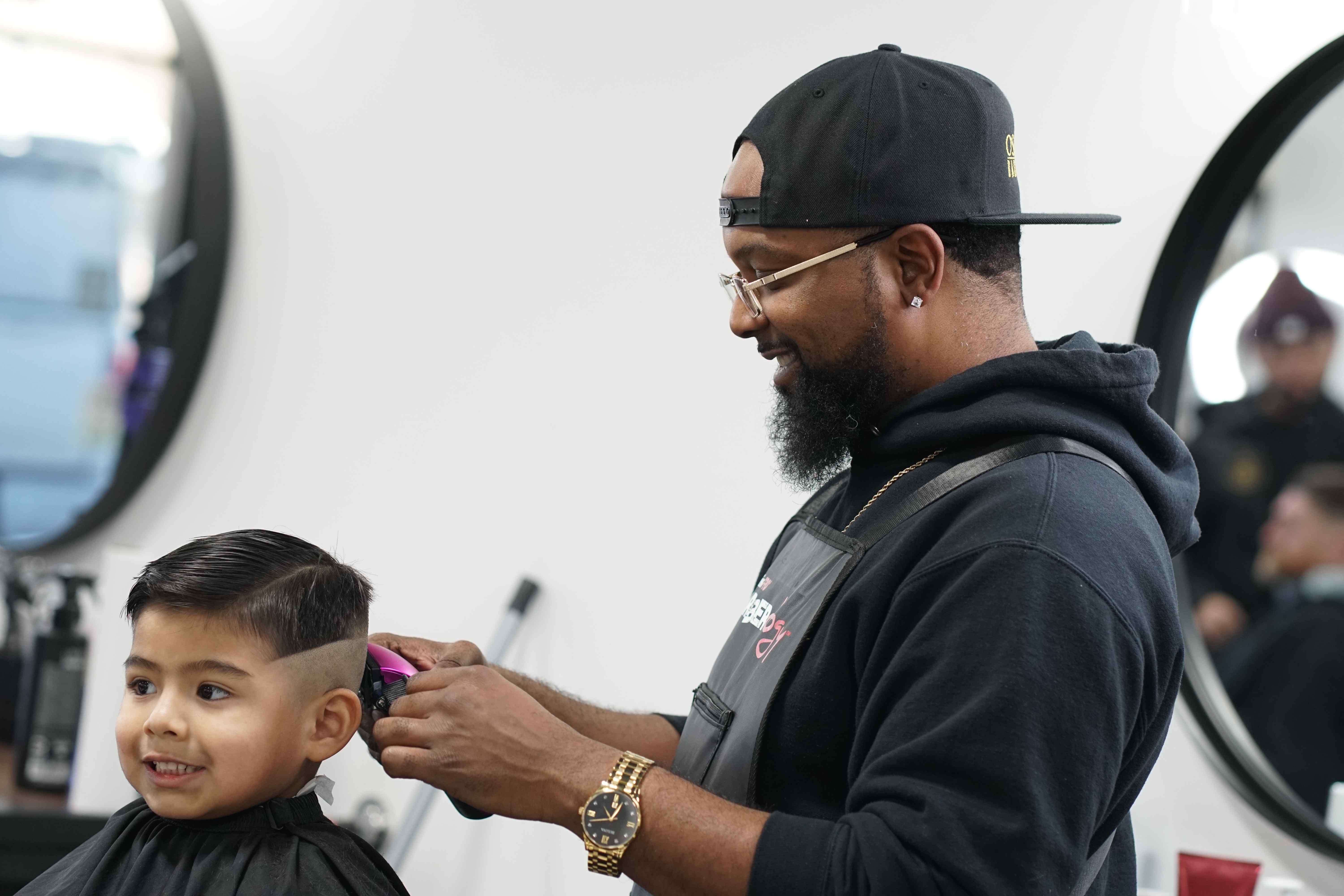 kids haircut